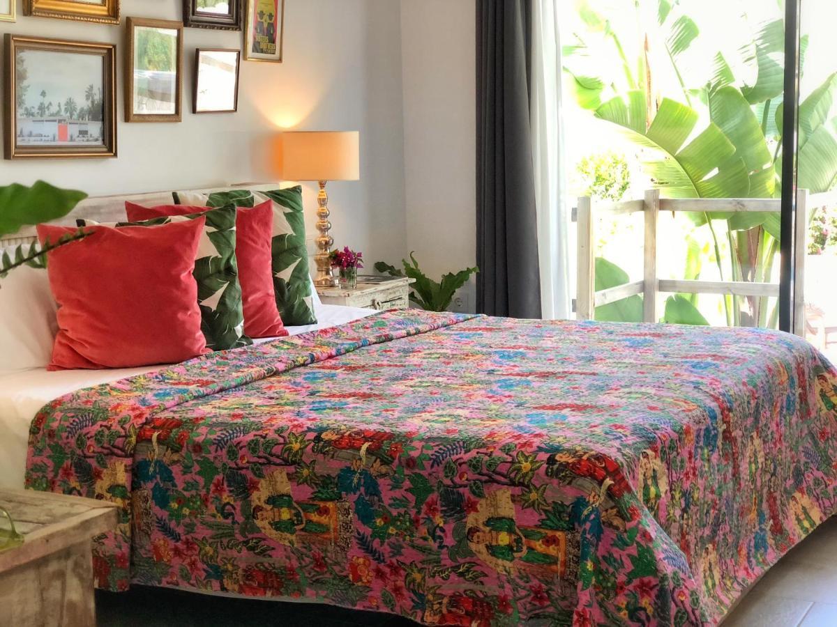 One Thousand Waves Bed & Breakfast Moraira Bagian luar foto